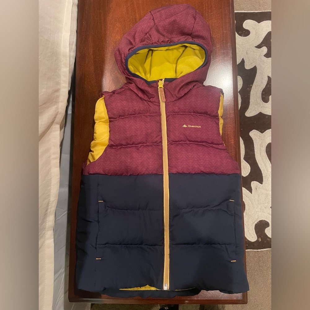 Quechua puffer vest for 6 year old